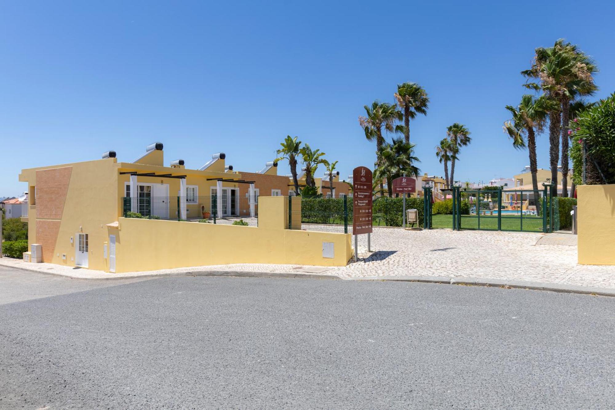 Villas Barrocal Pêra Exterior foto